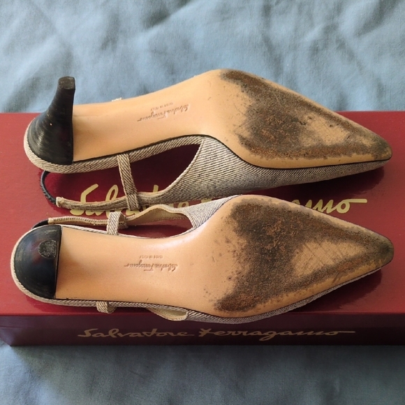 Salvatore Ferragamo Tan Black Heels - Picture 7 of 10